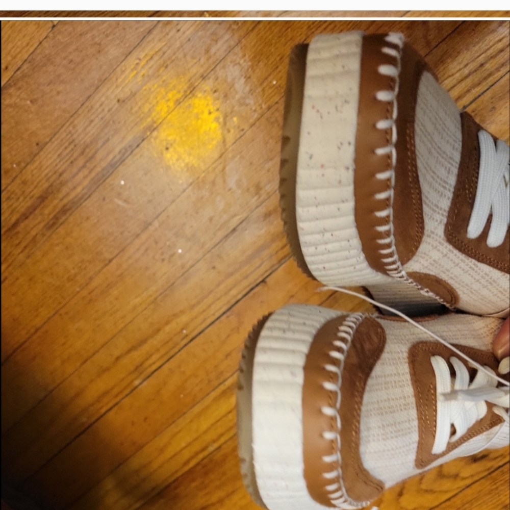 Universal Threads Perephone Tan Sneakers Size 8 - Picture 8 of 12